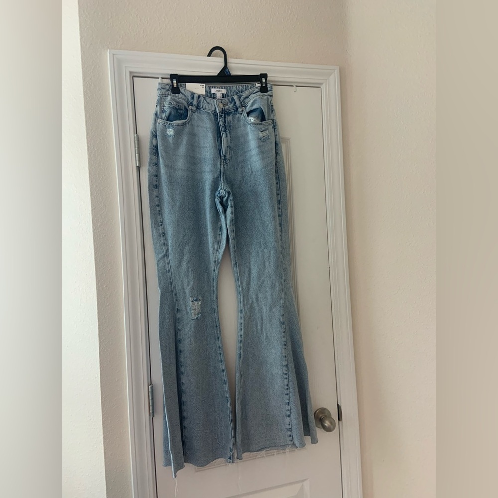 NWT Forever 21 High Rise Slim Flare 27 Women's Light Blue Flared Jeans